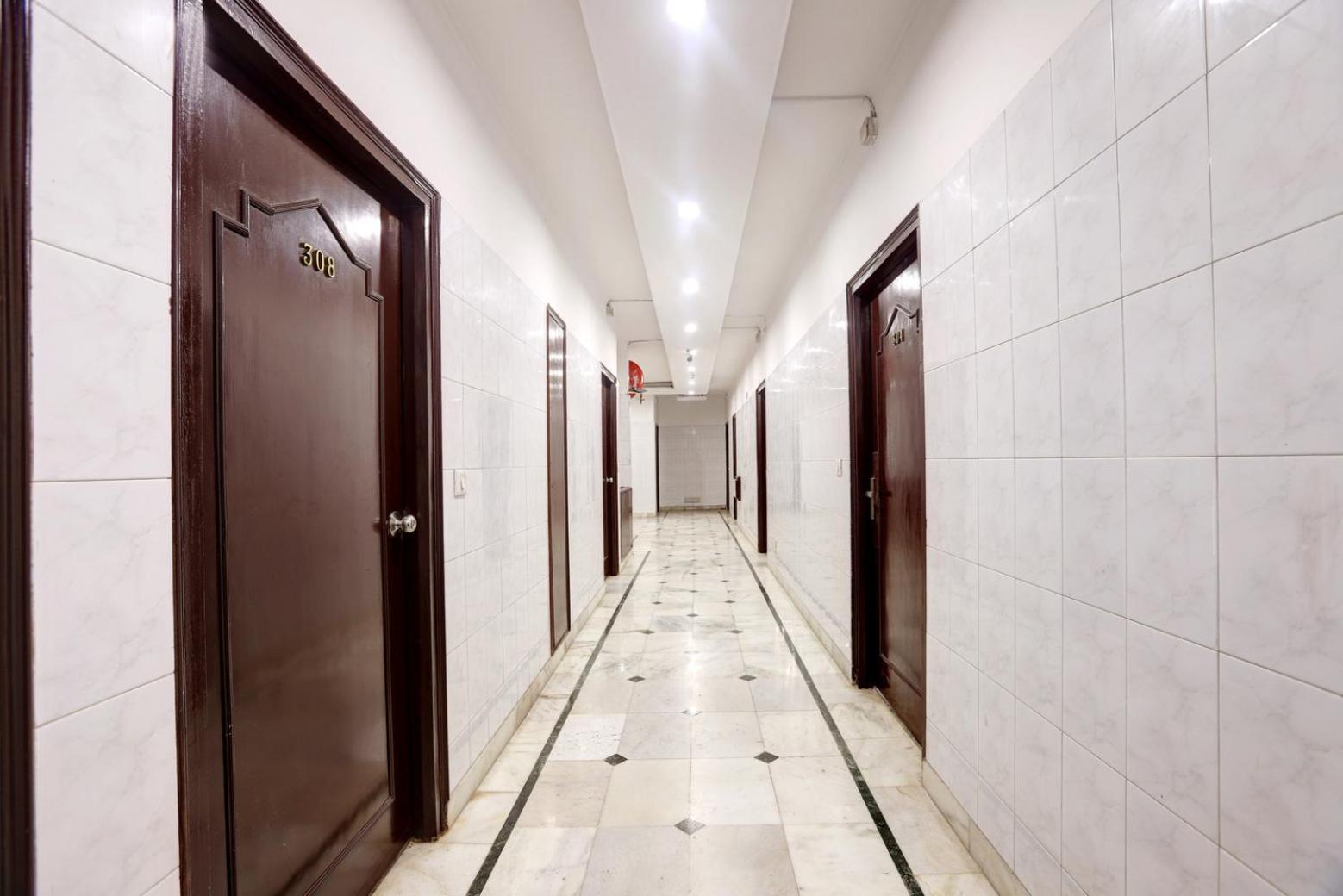 Hotel Delhi Darbar Exterior photo