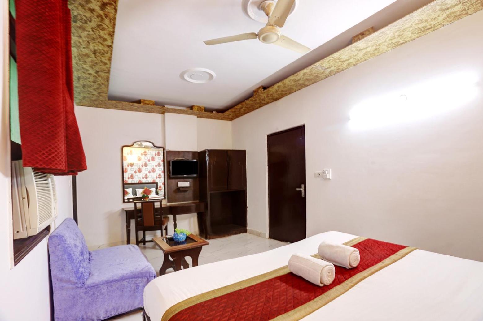 Hotel Delhi Darbar Exterior photo