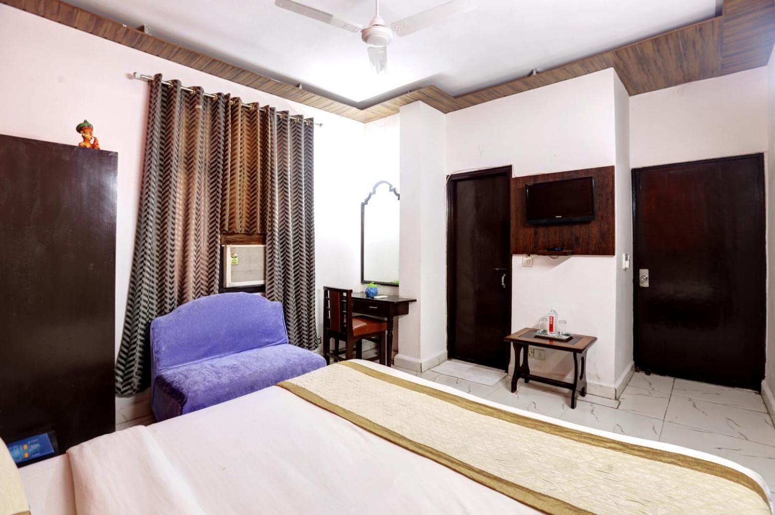 Hotel Delhi Darbar Exterior photo